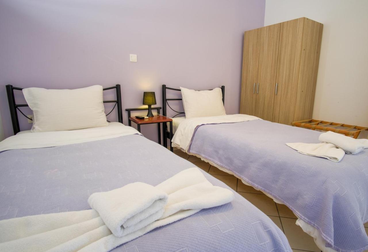 Blue Villas Agia Marina Exteriér fotografie