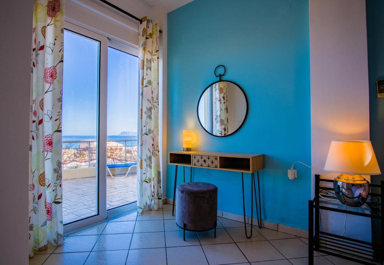 Blue Villas Agia Marina Exteriér fotografie