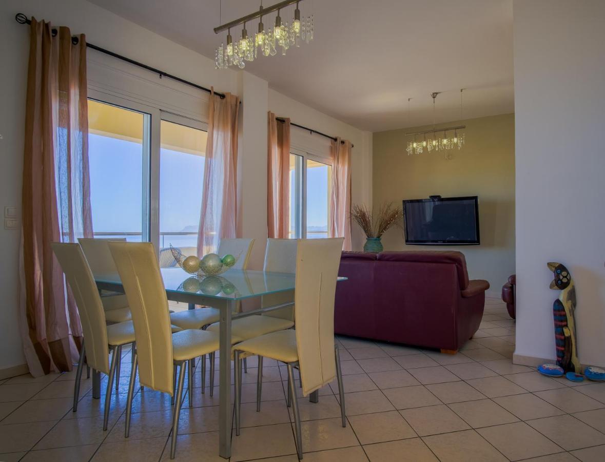 Blue Villas Agia Marina Exteriér fotografie