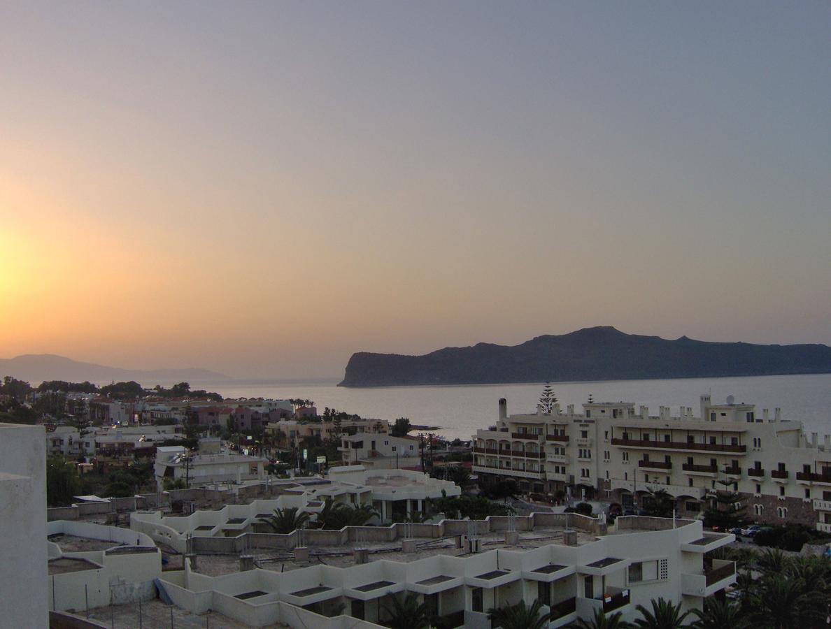 Blue Villas Agia Marina Exteriér fotografie